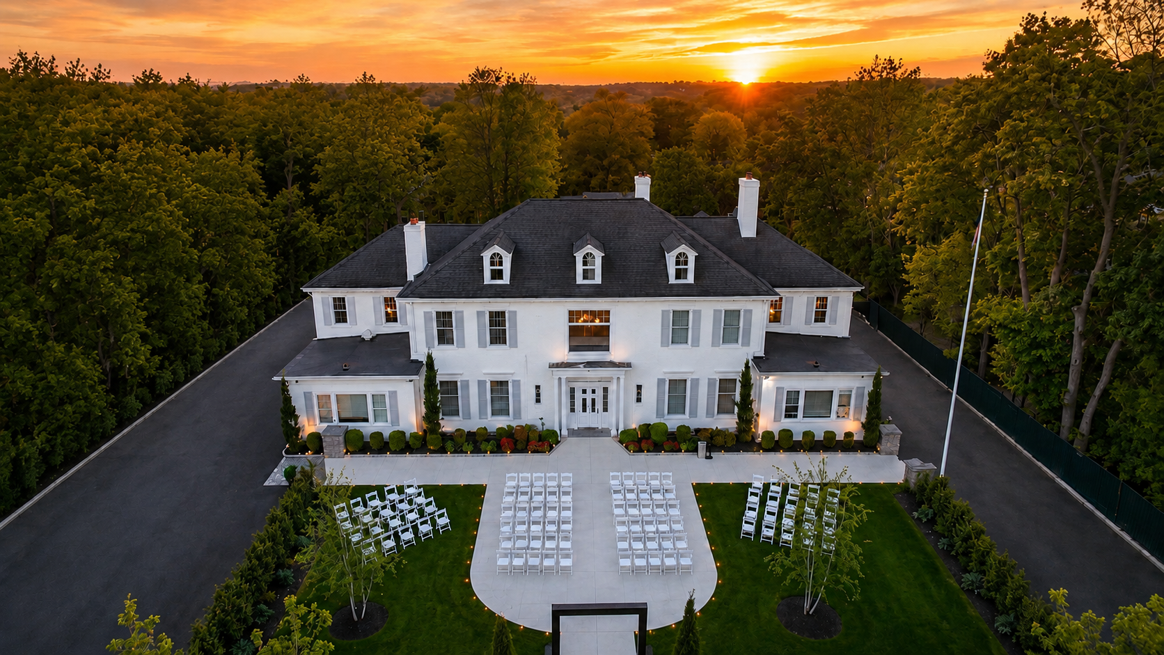 Mansion on Broadway, business photo 3
